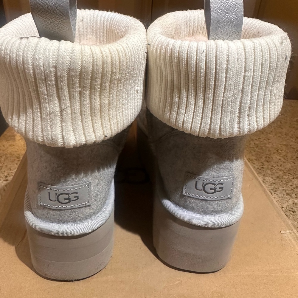 UGG Gray and Cream Winter Boots - Picture 2 of 4